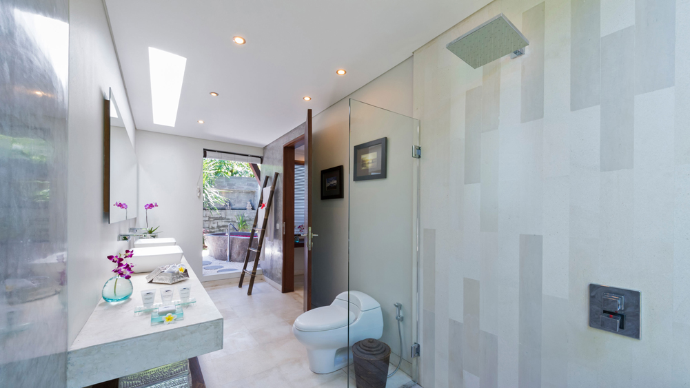 The Layar - 1 bedroom - Indoor Bathroom